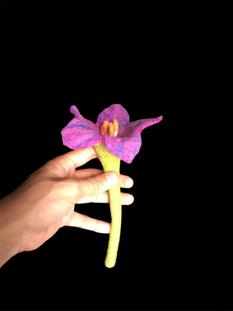 Felt Lilly Flower